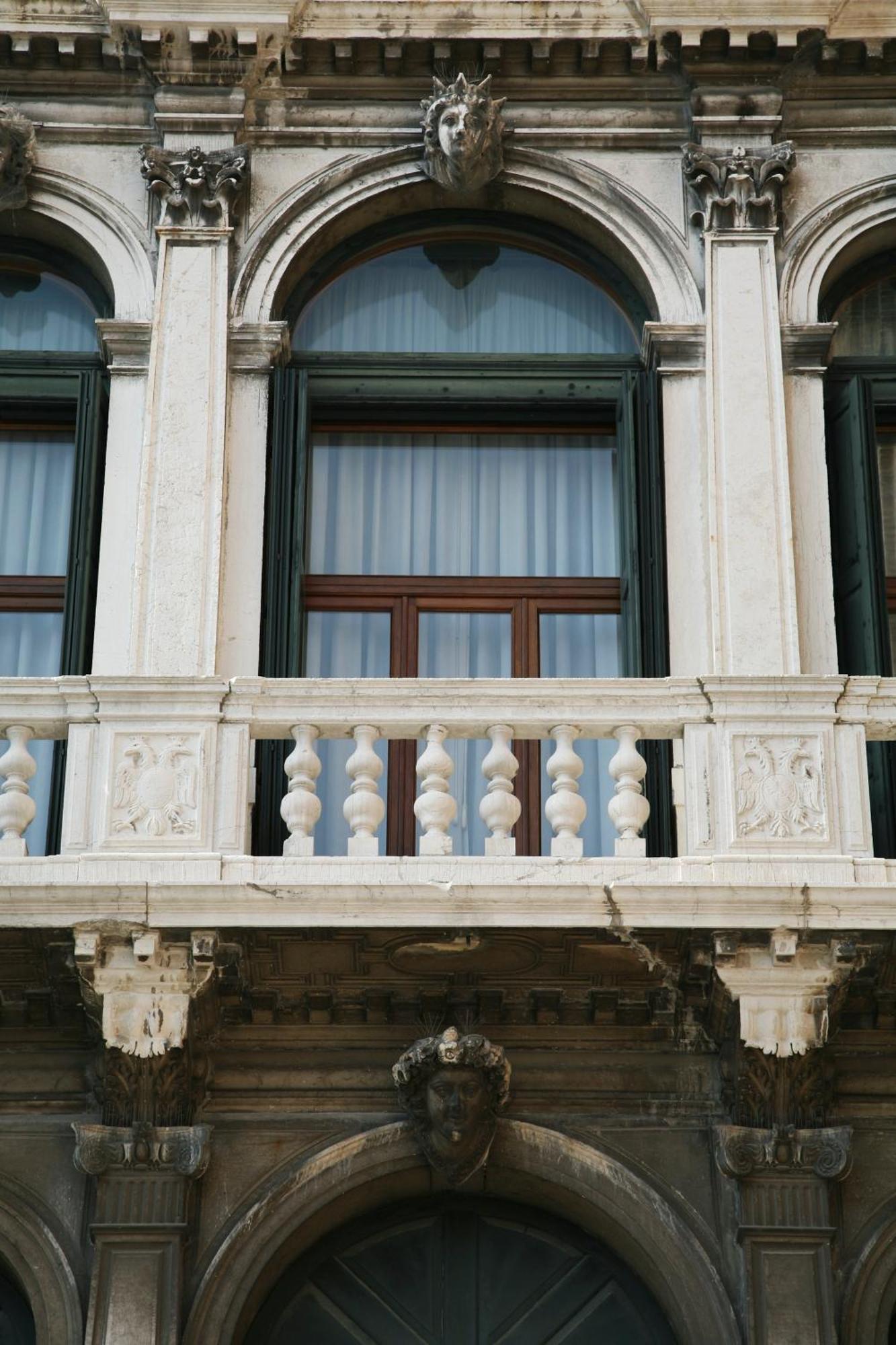 Ca Lezze Bell'Appartamento Nel Cuore Di Venezia エクステリア 写真