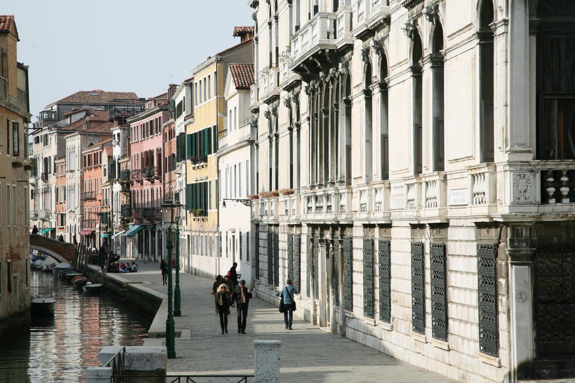 Ca Lezze Bell'Appartamento Nel Cuore Di Venezia エクステリア 写真